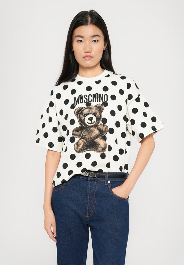 MOSCHINO