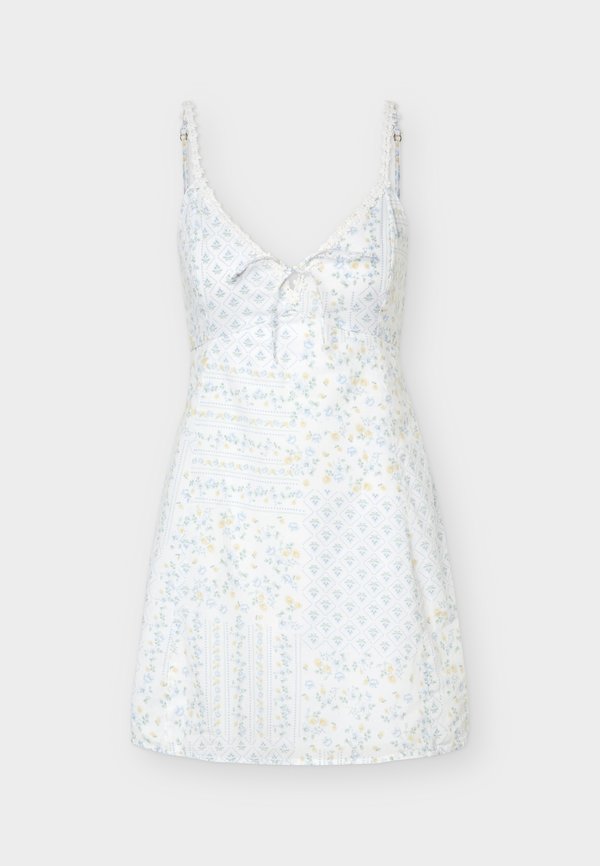 Hollister Co. BARE TRIM BUTTON THRU MINI