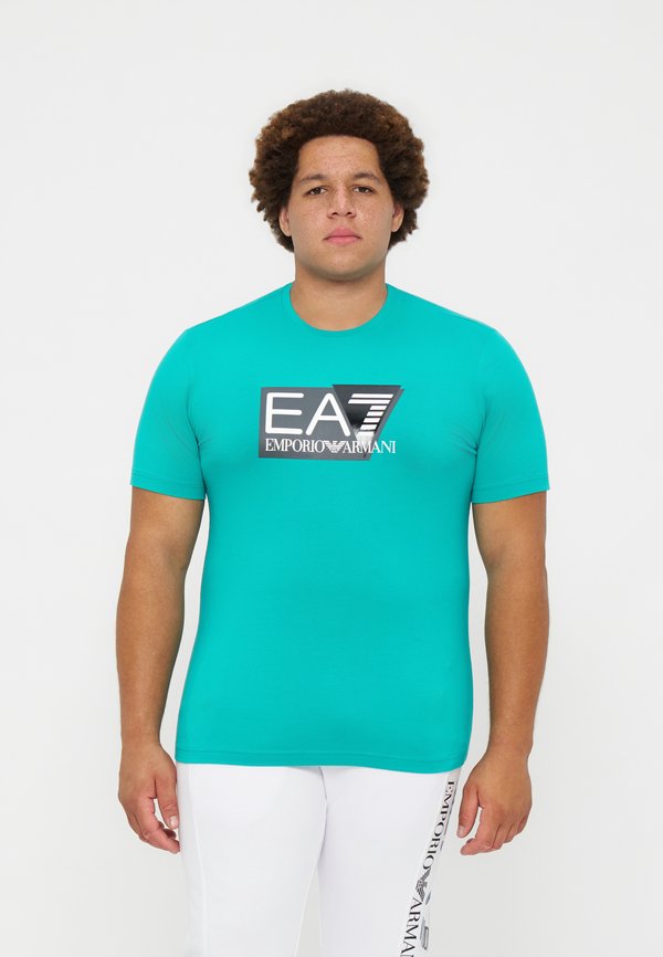 EA7 Emporio Armani