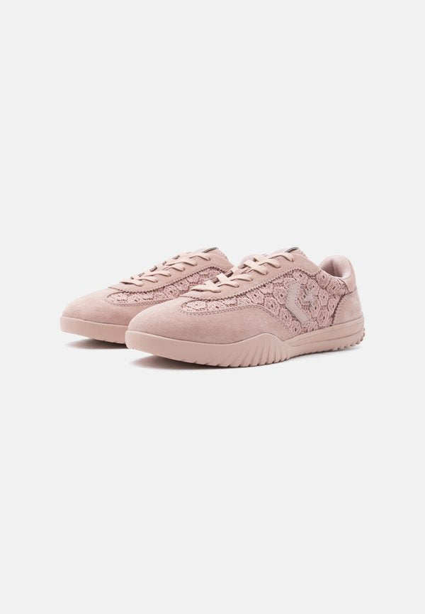Converse RUN STAR TRAINER
