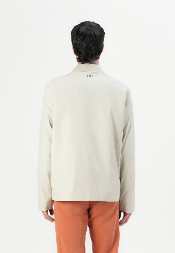 Lyle & Scott