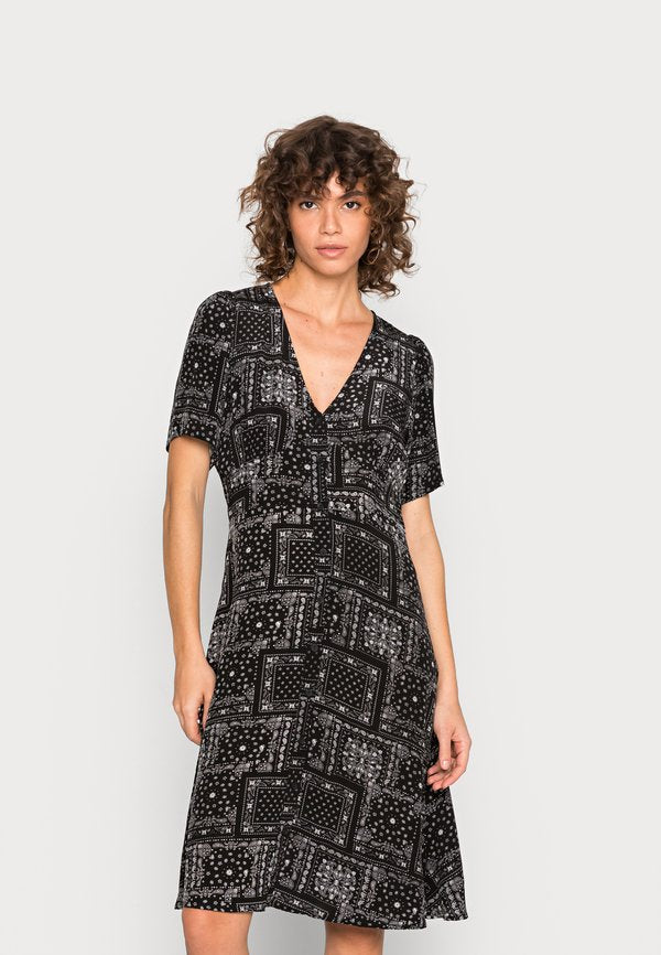 JUST FEMALE MIRACLE DRESS