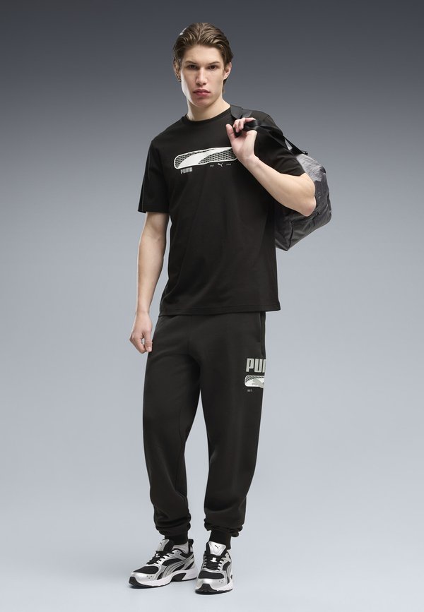 Puma PUMA SPORT LOGO PLAY T-SHIRT - Print T-shirt - black