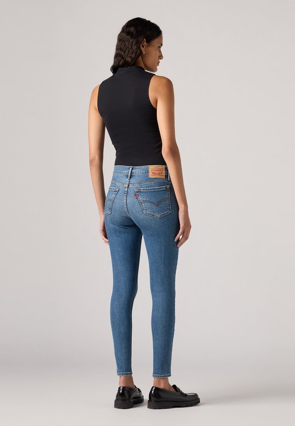 Levi's® 710® SUPER SKINNY
