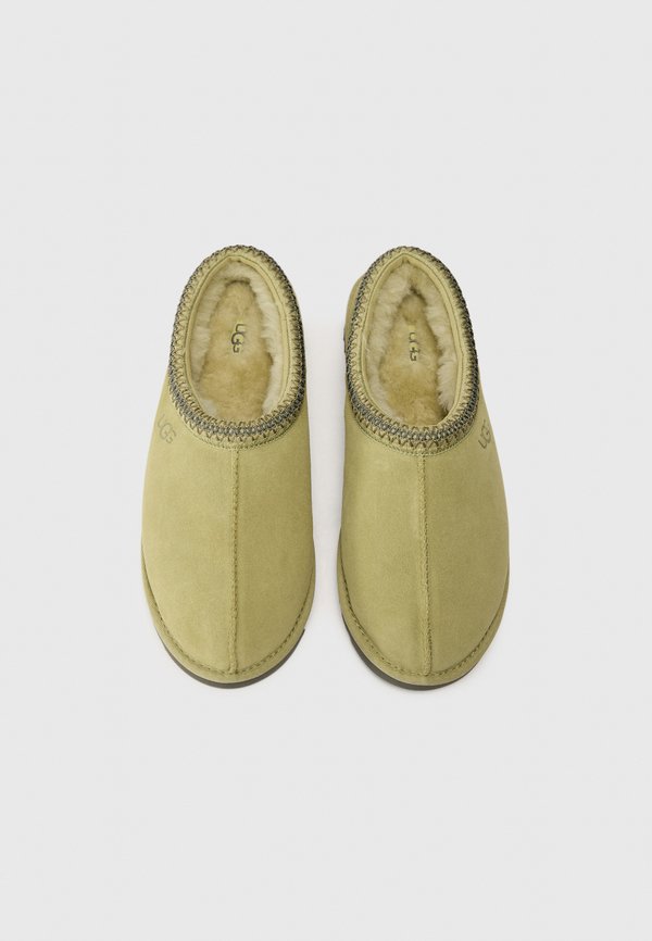 UGG TASMAN II