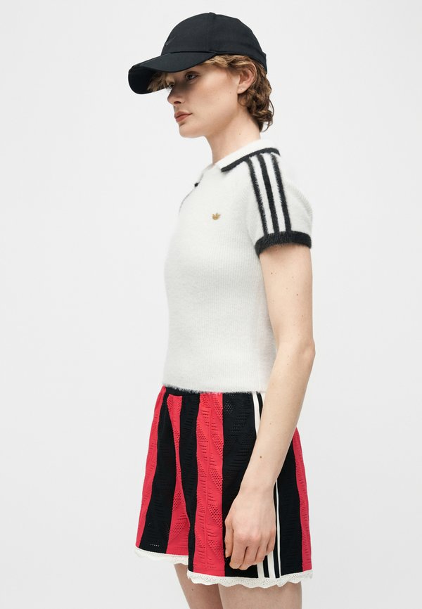 adidas Originals FIREBIRD