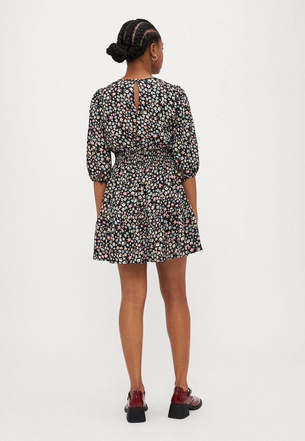 Vero Moda Petite VMPAGE 3/4 DETAIL SHORT DRESS