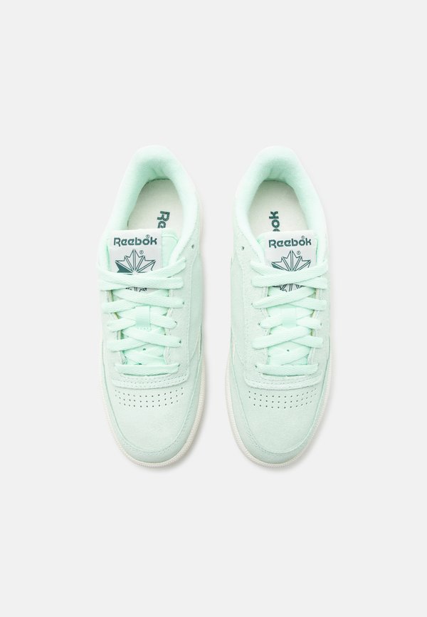 Reebok Classic CLUB C REVENGE
