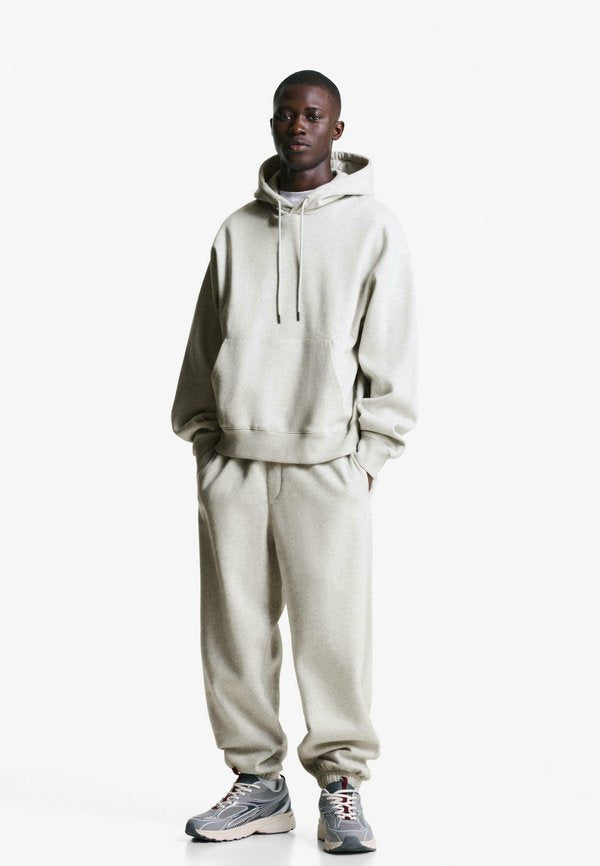Bershka JOGGERS  - Tracksuit bottoms - dark grey