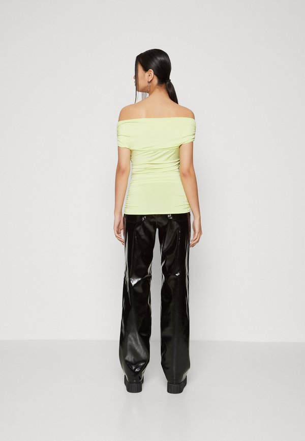Gina Tricot TWISTED OFF SHOULDER