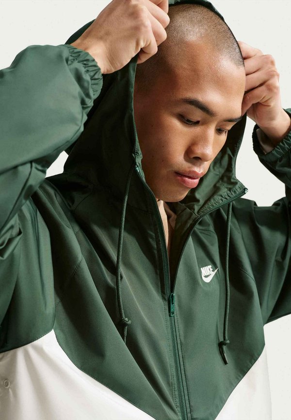 Nike Sportswear