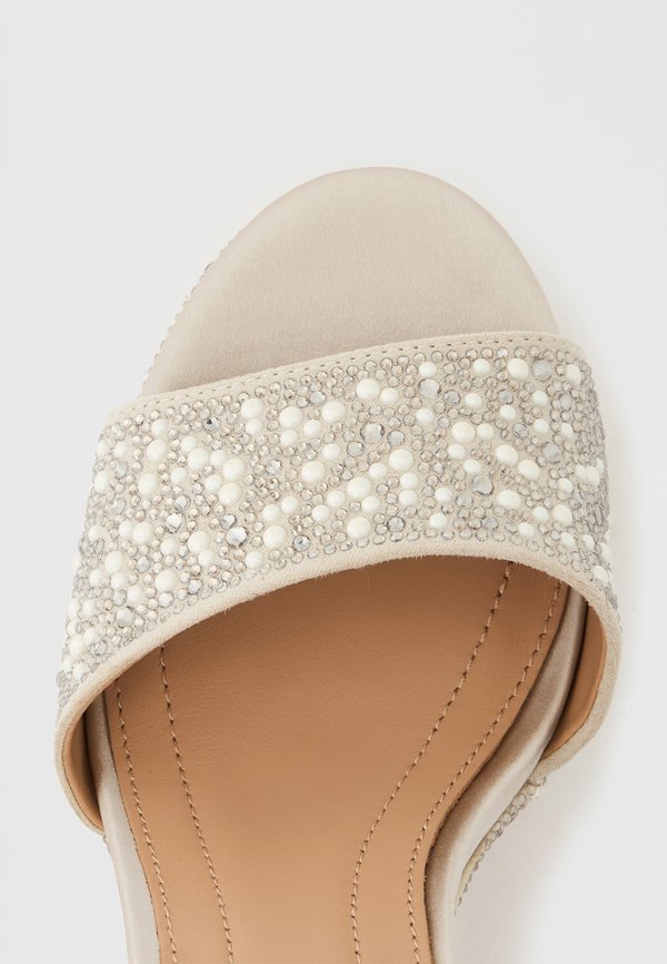 Steve Madden GLAM