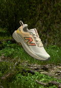 New Balance FUELCELL REBEL TRAIL - Trail running shoes - white/peach