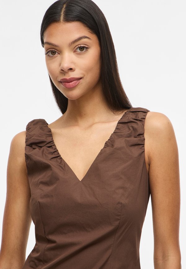 VILA VIEMBLA V NECK