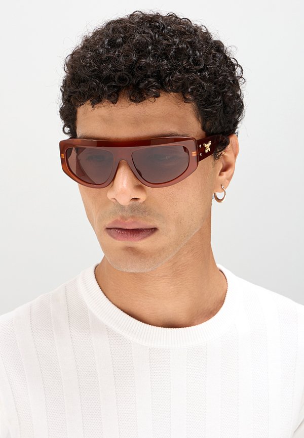 MCM