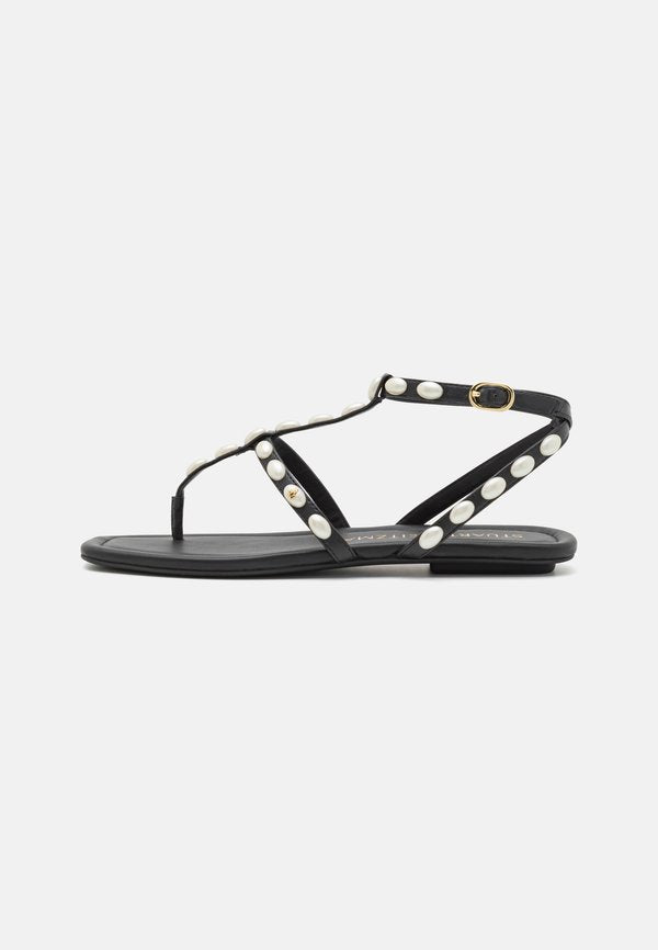 Stuart Weitzman FLAT