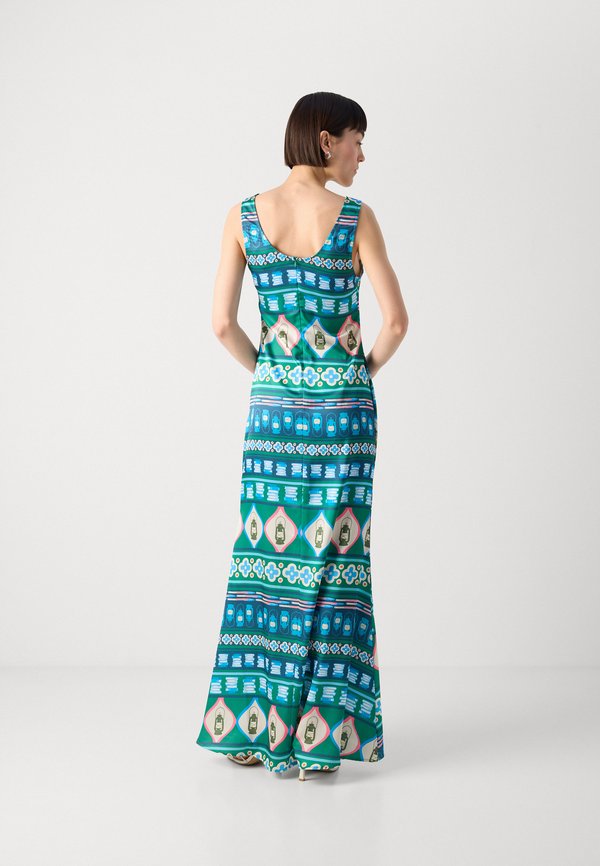 Heathe LANTERN BOOKS AND PEN DRESS