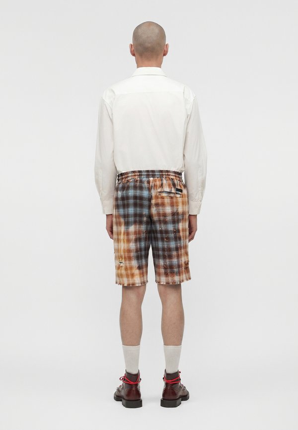 Feng Chen Wang DECAYED CHECK