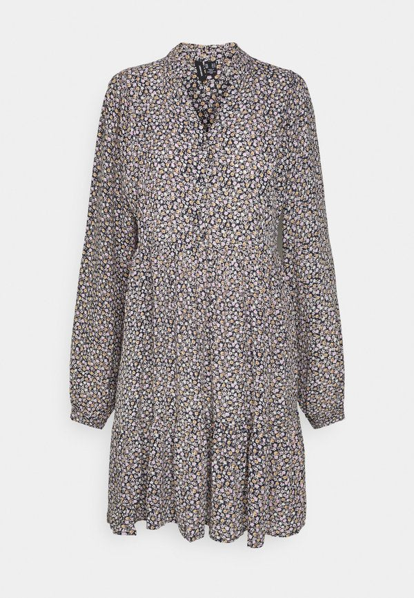 Vero Moda Tall VMCAITLYNN DRESS