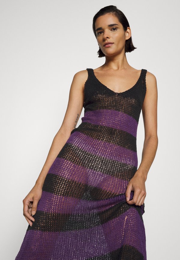 Sarah Regensburger THE DREAM DRESS
