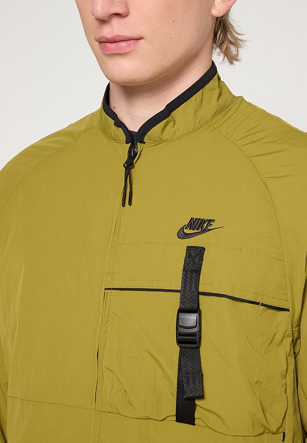 Nike Sportswear LOOSE FIT