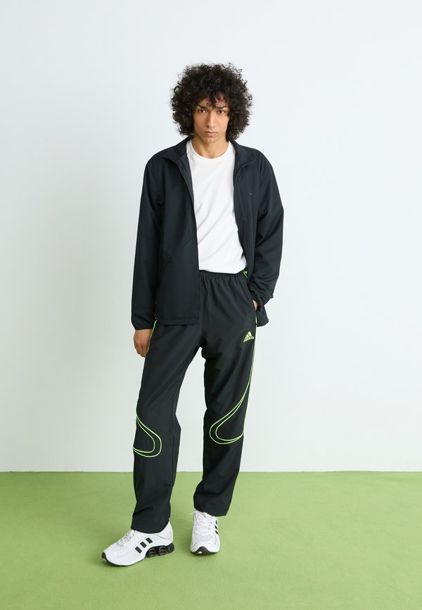 adidas Originals TEAMGEIST