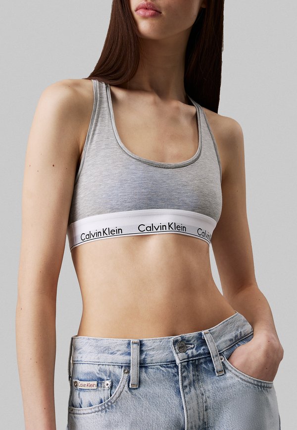 Calvin Klein Jeans AUTHENTIC