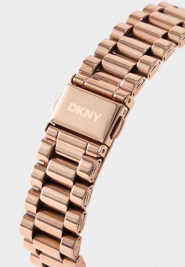DKNY