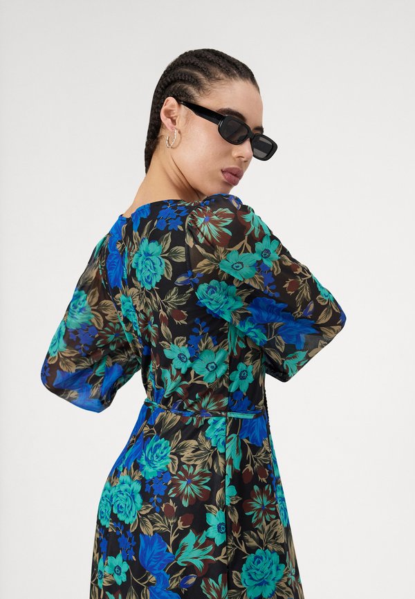 VILA VISANJA DRESS