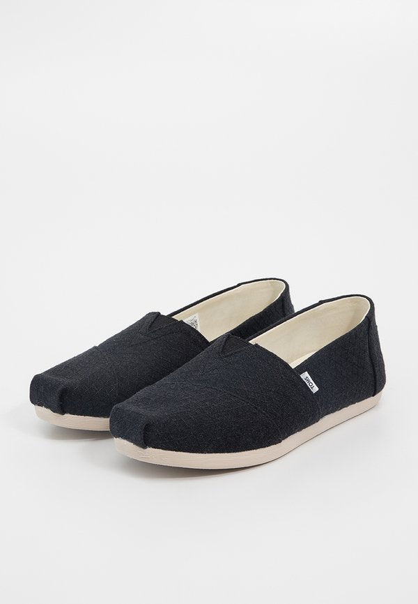 TOMS