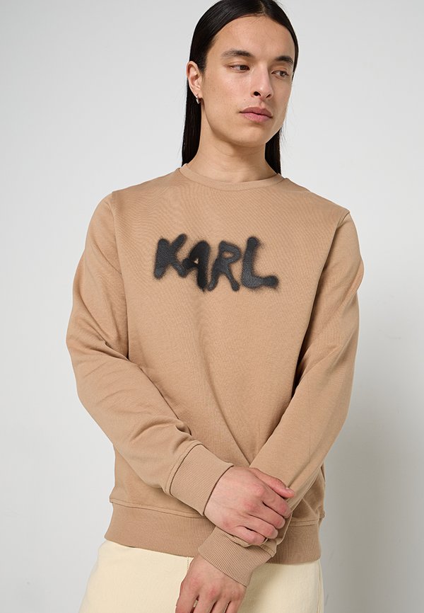 KARL LAGERFELD