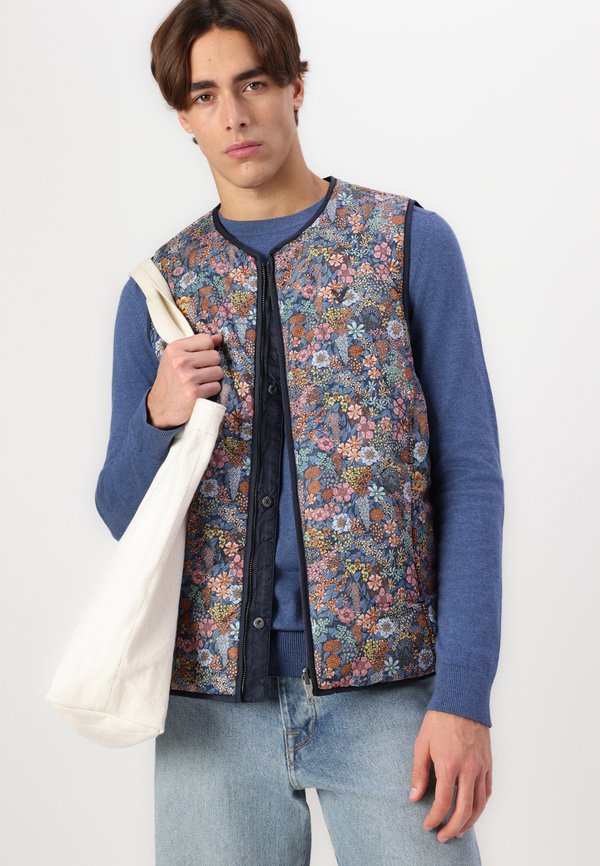 Lyle & Scott REVERSIBLE GILET MADE WITH LIBERTY