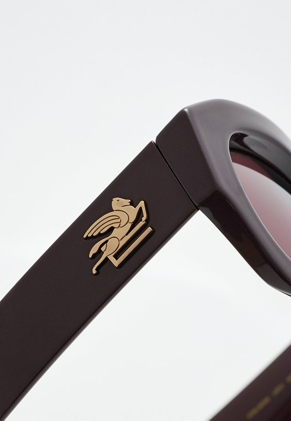 ETRO