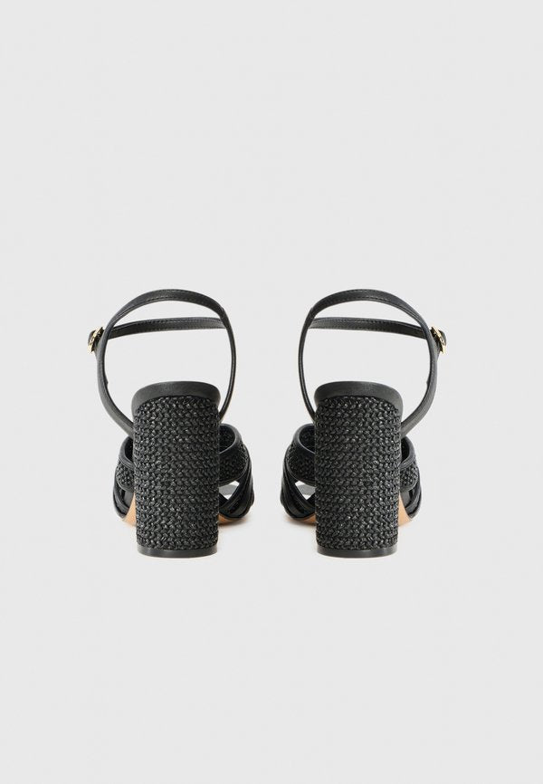 TWINSET
