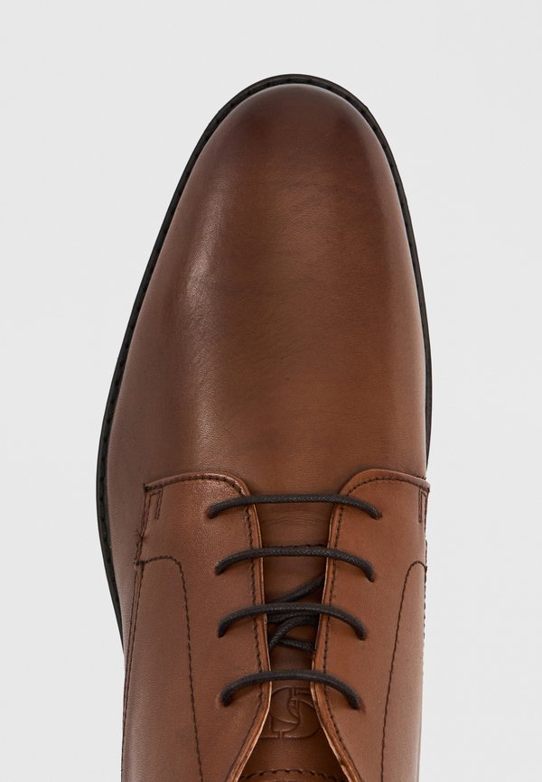 Dune London MINATO