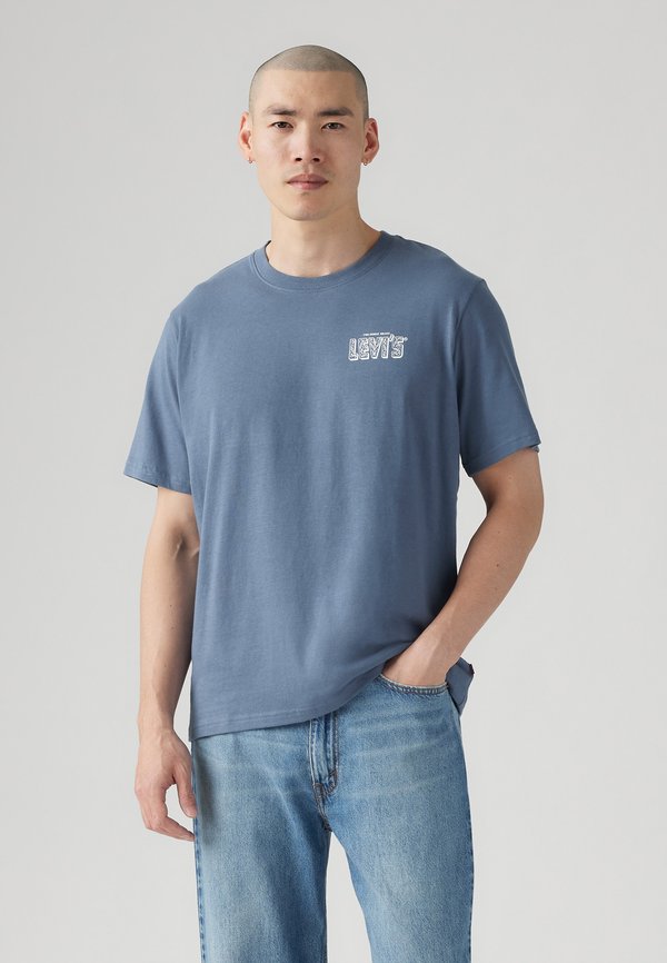 Levi's® RELAXED FIT TEE