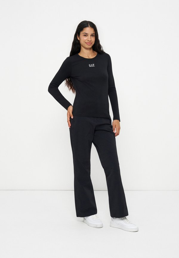 EA7 Emporio Armani