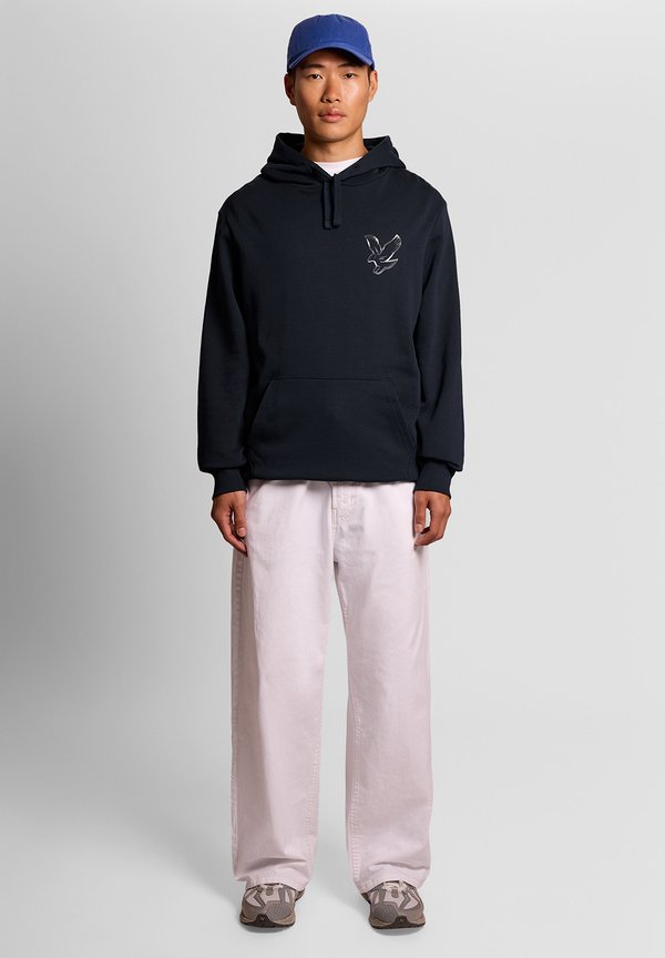Lyle & Scott LAYERS CHROME EAGLE GRAPHIC