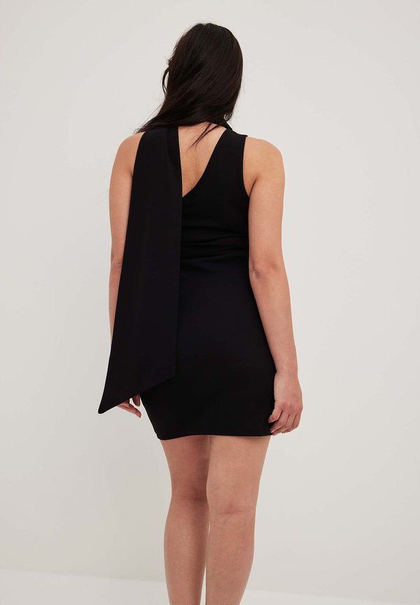NA-KD SCARF MINI DRESS