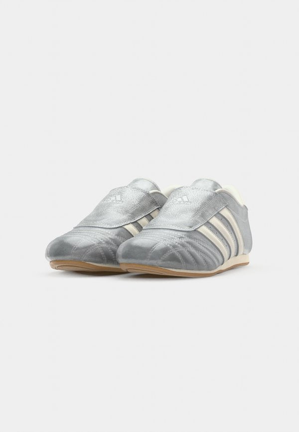adidas Originals TAEKWONDO W