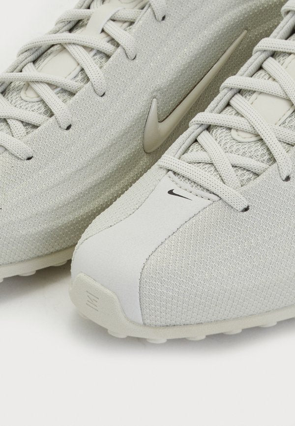Nike Sportswear SHOX Z