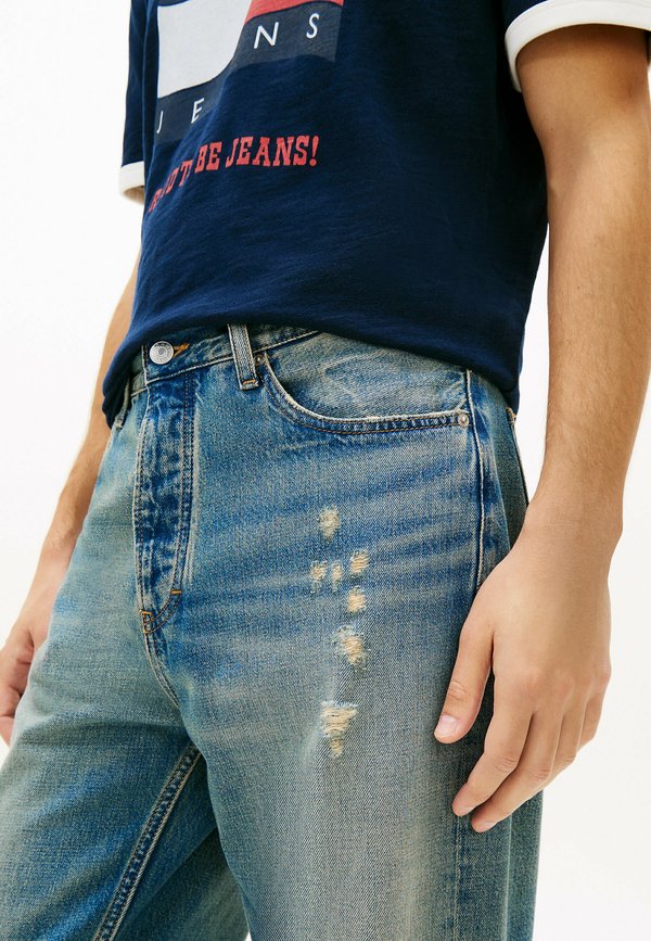 Tommy Jeans SONNY DISTRESSED REGULAR TAPERED LEG JEANS