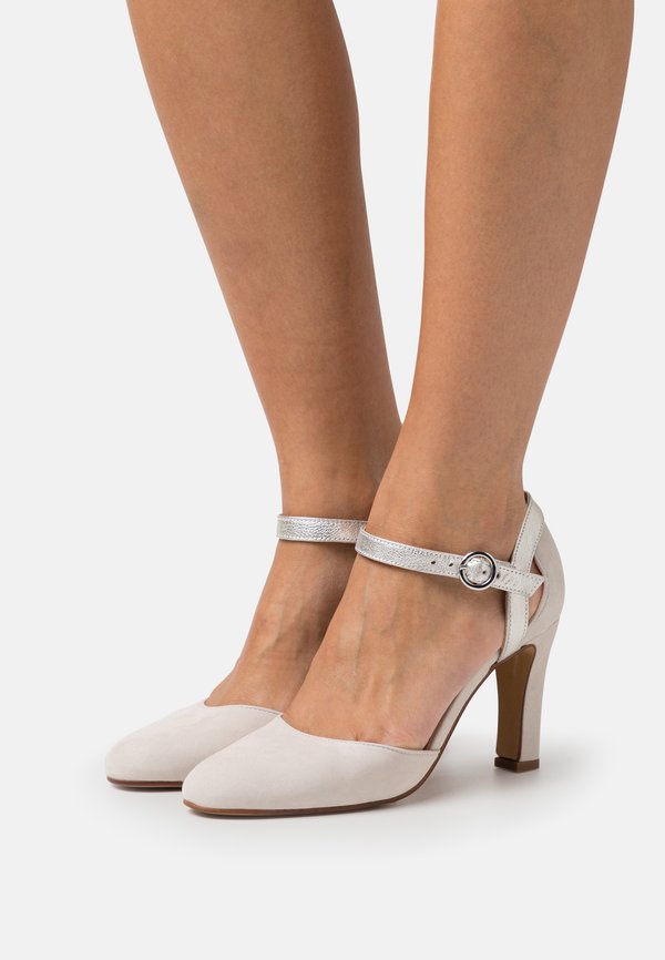 Pier One by Zalando LEATHER