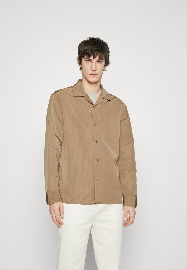 Filippa K TECH OVERSHIRT