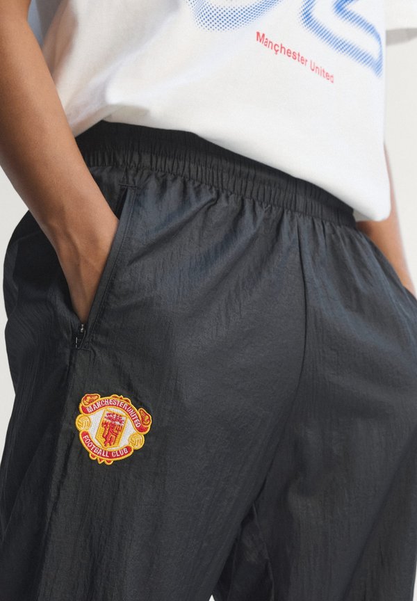 adidas Originals MANCHESTER UNITED WOVEN PANT 90