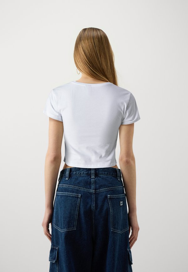 Pieces PCSELIA O NECK BABY TEE BOX