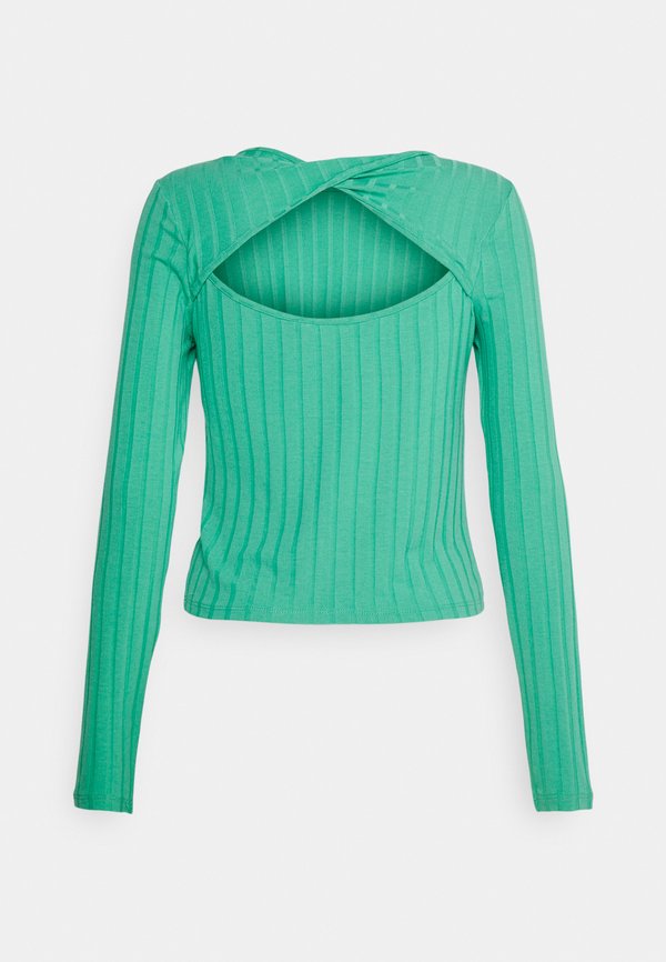 Vero Moda Petite VMINNAAGGI CROPPED