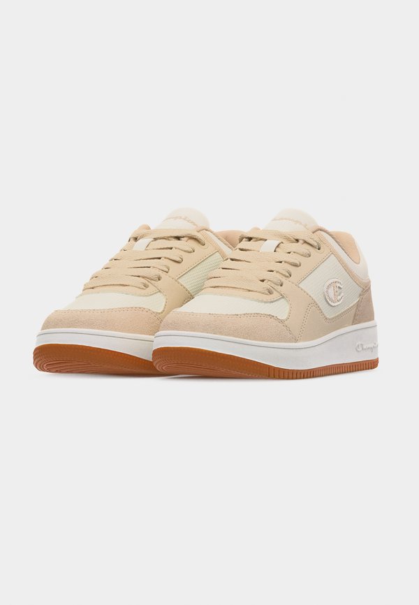 Champion RD18 LOW S