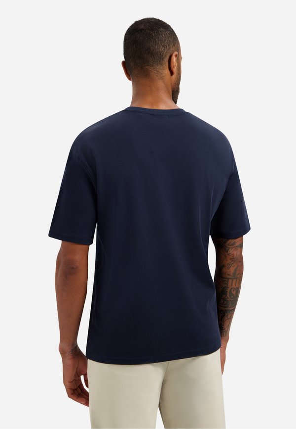 NO EXCESS INTERLOCK WITH ROUND NECK