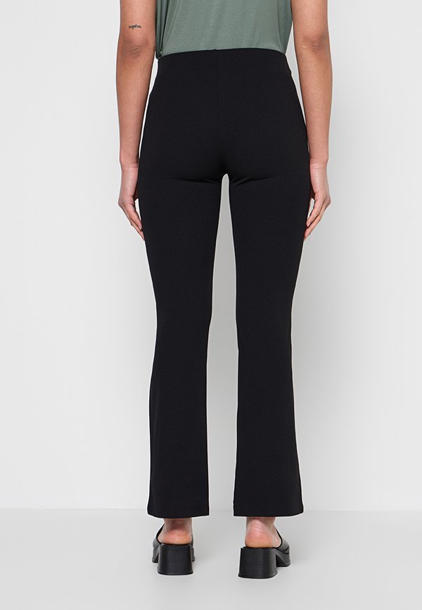 JDY FLARED FIT